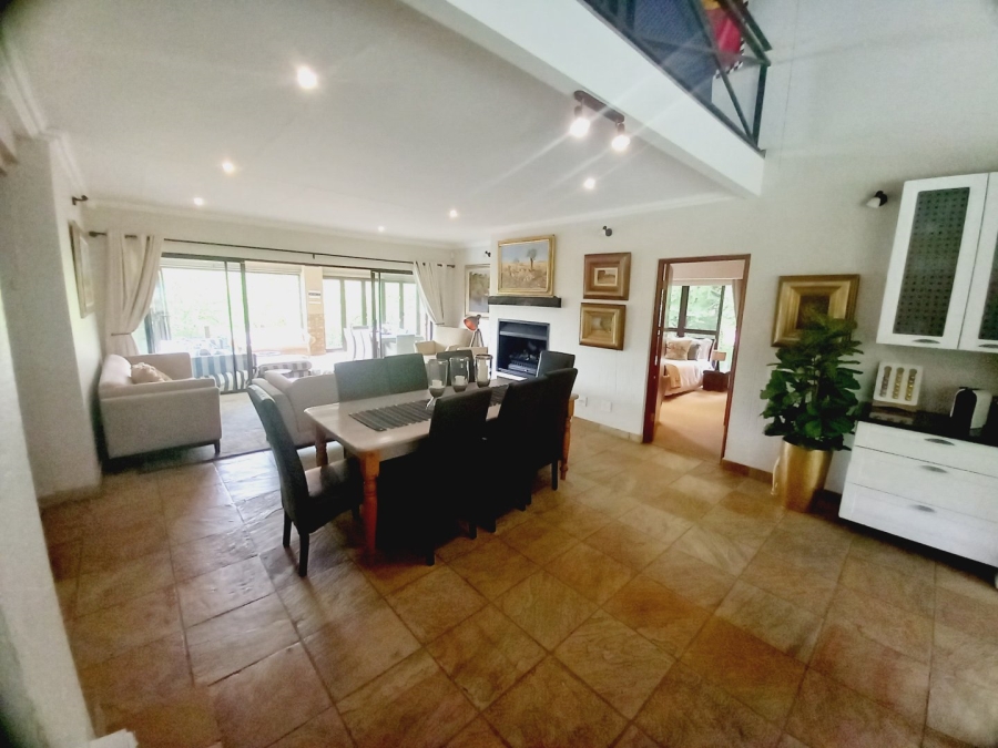 4 Bedroom Property for Sale in Boschenvaal River Front Lodges Free State